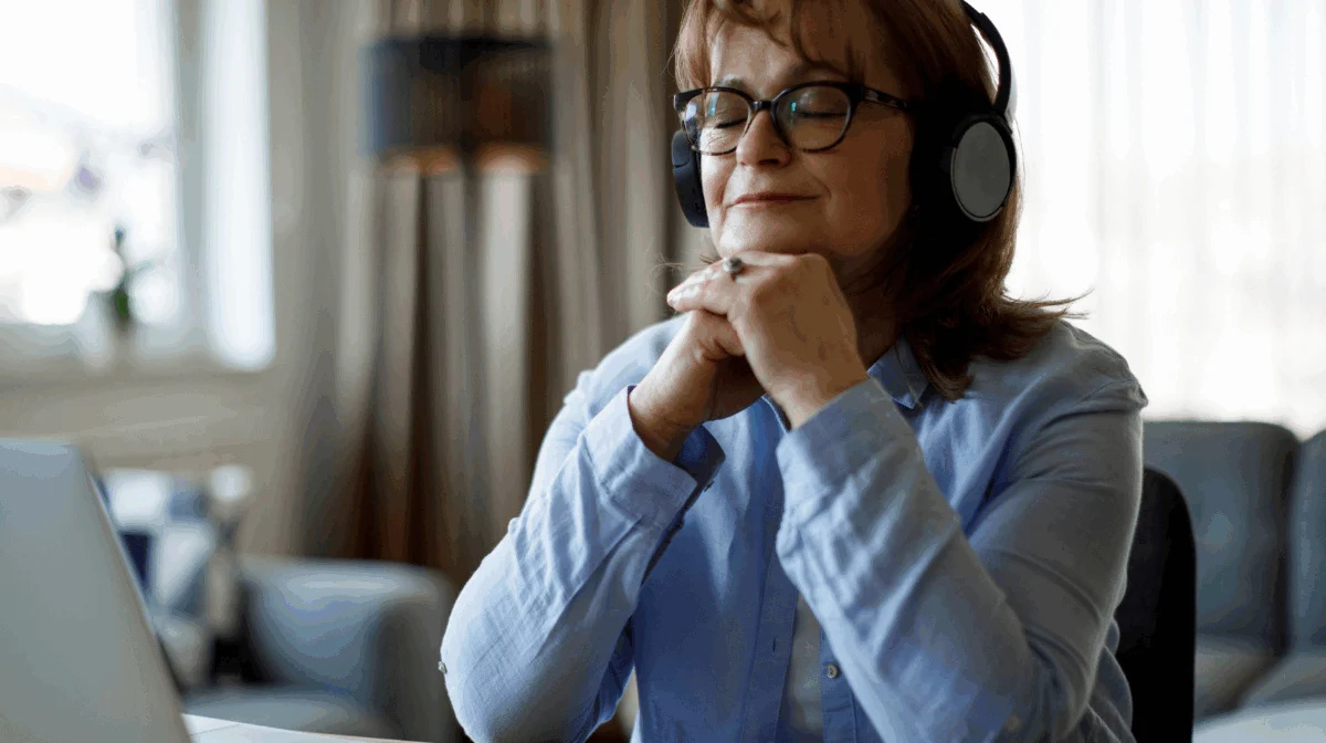 Woman practicing cognitive rest at home.