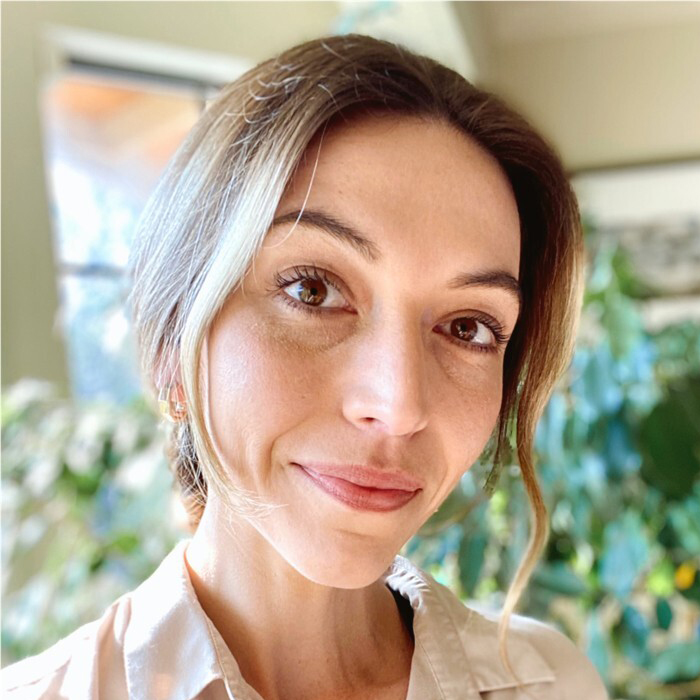 Headshot of Grayce's Director of Growth, Mary Gotelli-Gomez.