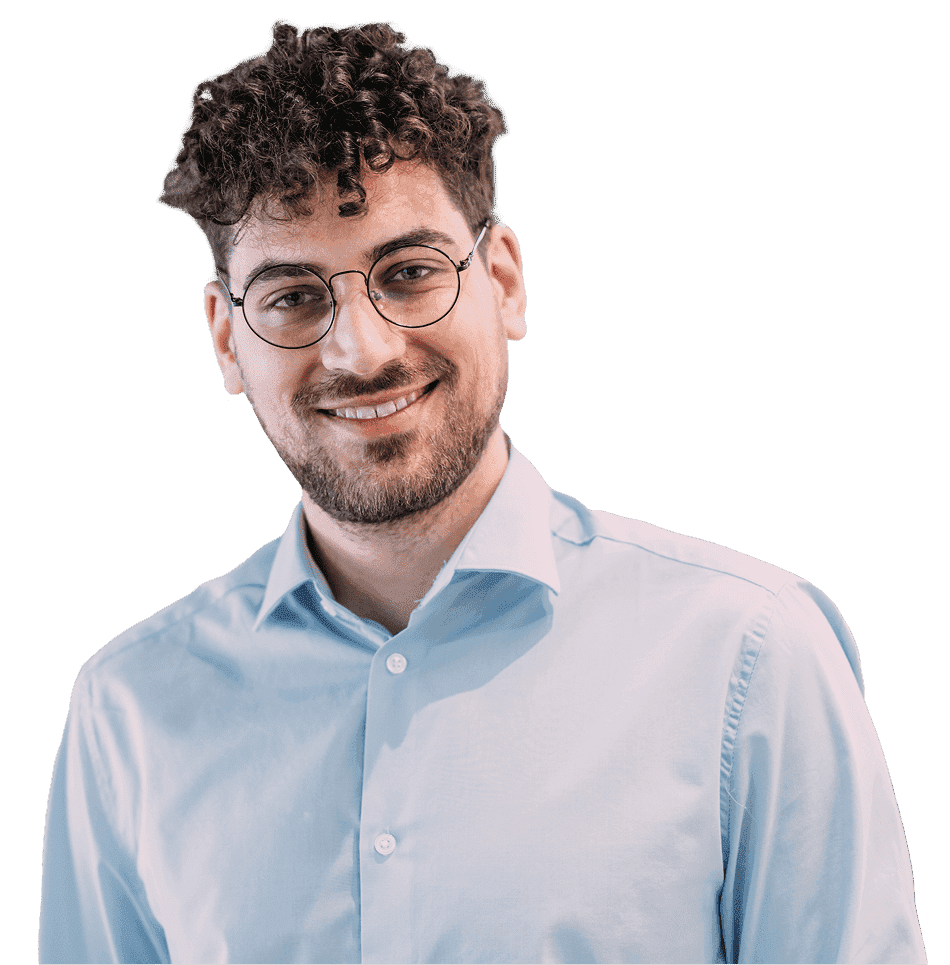 Headshot of a young working professional male.